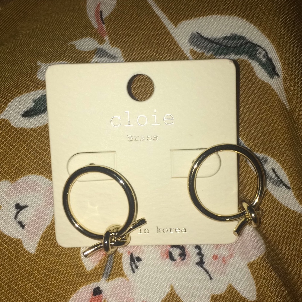 cloie brass knotted hoops